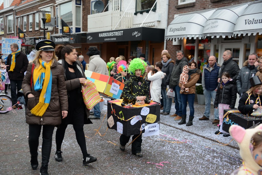 ../Images/Kinder optocht 2015 037.jpg